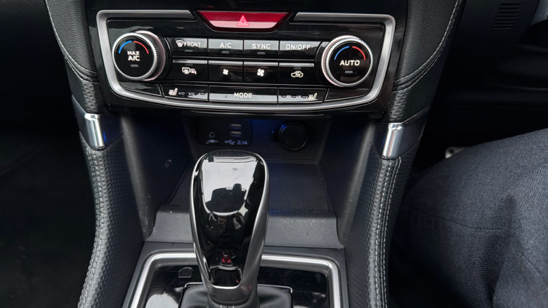 Subaru Forester 2.0i e-Boxer XE Premium 5dr Lineartronic Hybrid Estate